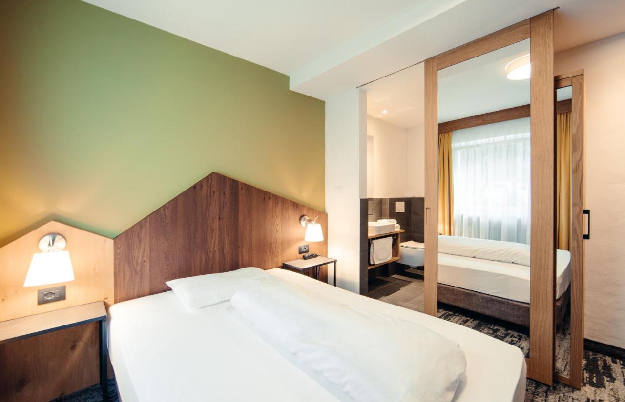 Hotel Ludwigshof & Luvina Trodena Room photo