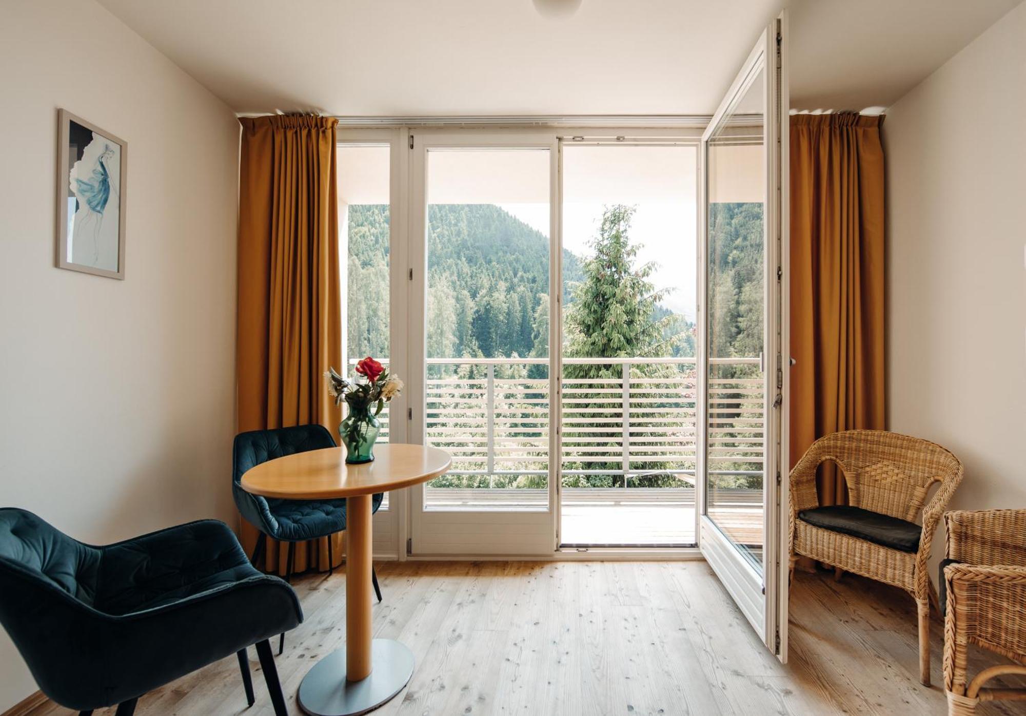 Hotel Ludwigshof & Luvina Trodena Room photo